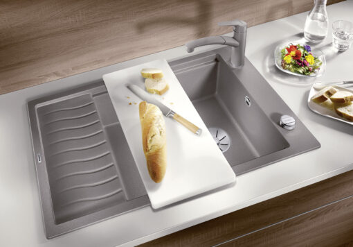 BLANCO plastová krájacia doska biela 530x260x17